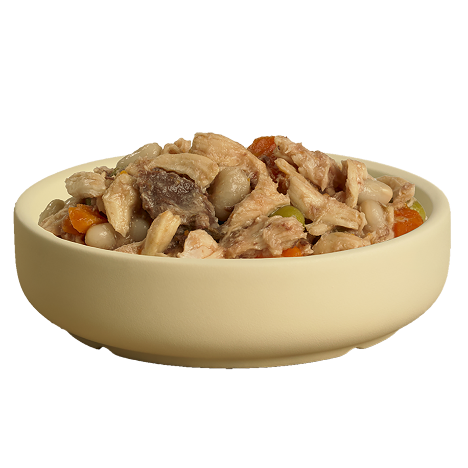 Bowl showing delicious HiLife its only natural Luxury Chicken Breast with Tuna, Beans and Vegetables pouch dog food showing high quality chicken, tuna, beans, carrots and beans