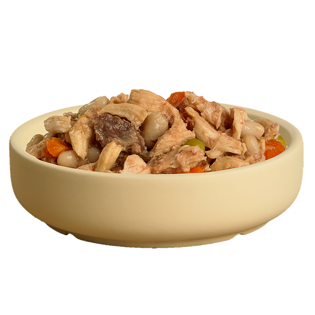 Bowl showing delicious HiLife its only natural Luxury Chicken Breast with Tuna, Beans and Vegetables pouch dog food showing high quality chicken, tuna, beans, carrots and beans