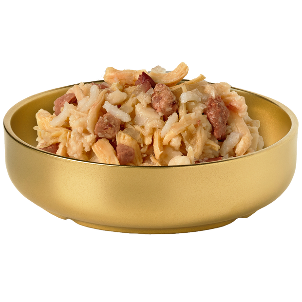 Picture of a Bowl of HiLife Banquet Flaked Chicken with Rice and Liver Dog Food showing delicious flakes of real chicken, rice and liver